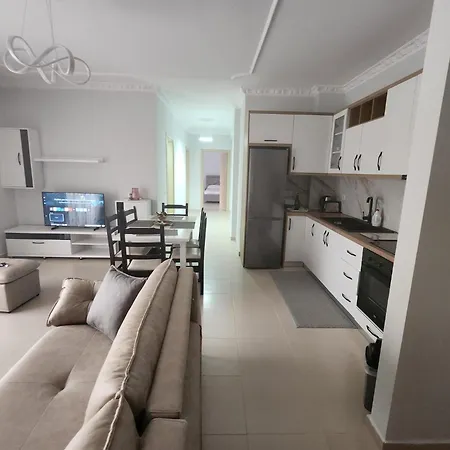 Casa Soluna * Vlorë