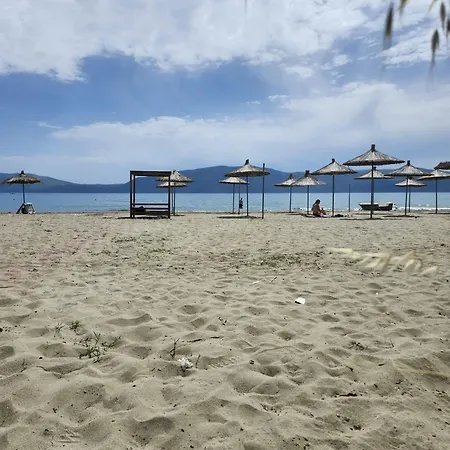 Casa Soluna アパート Vlorë